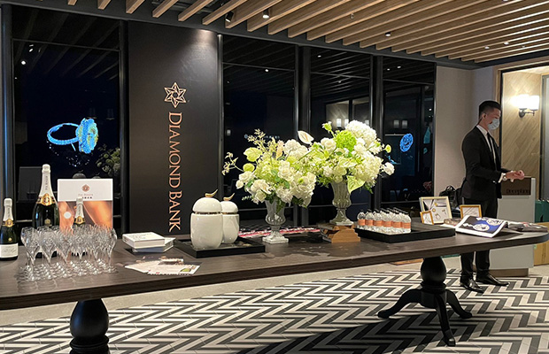 DIAMOND BANK-Top-01.jpg